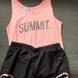 D2 Summit athletic bundle